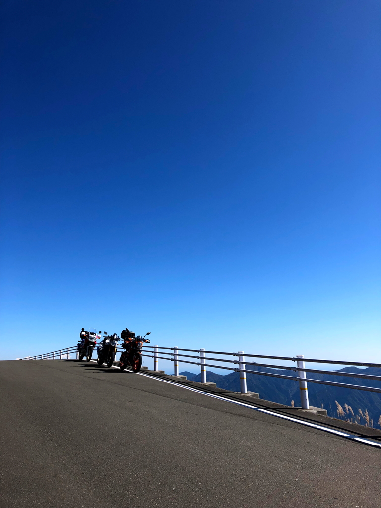 天空の道　四国カルスト