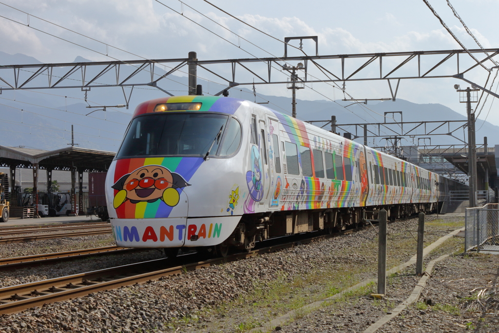 ＪＲ予讃線のアンパンマン