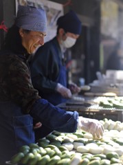 【美味しい物シリーズ】＊焼き草だんご・・！