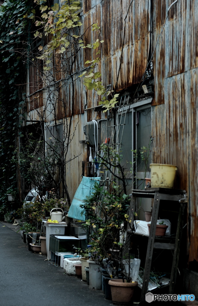 【街の情景】・町工場の倉庫・・業平地区！