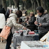 【公園の人間模様】・休日を楽しむ・・アートマーケット！