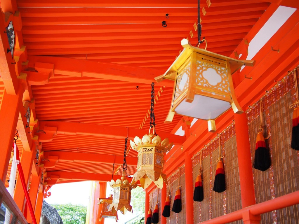 11508F9C-68F4-40BA-BAC3-A45508BFDEF6