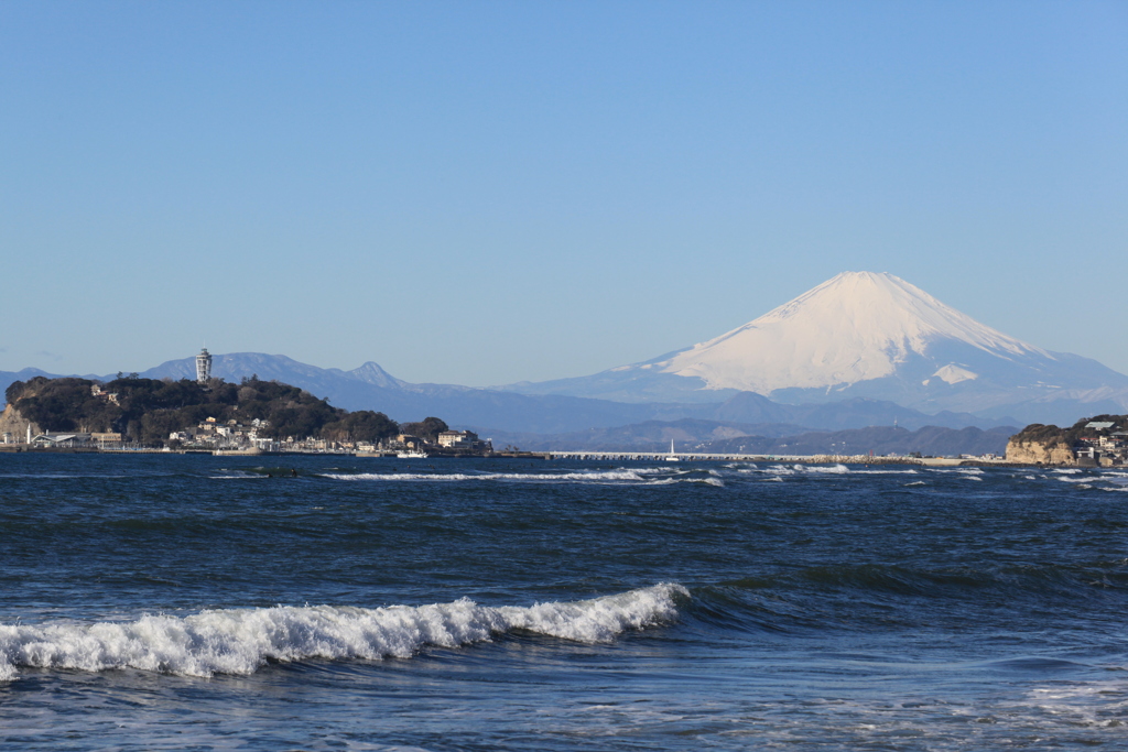 江ノ島と富士山