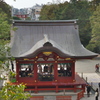 神事～鶴岡八幡宮舞殿を本殿前から望む