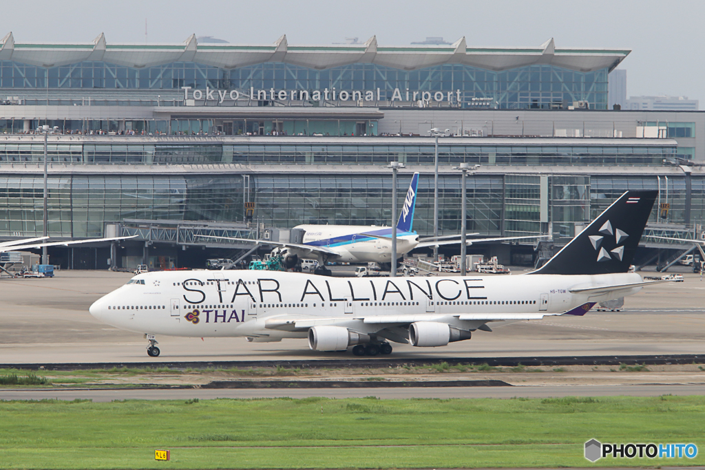 Haneda Airport＆HS-TGW