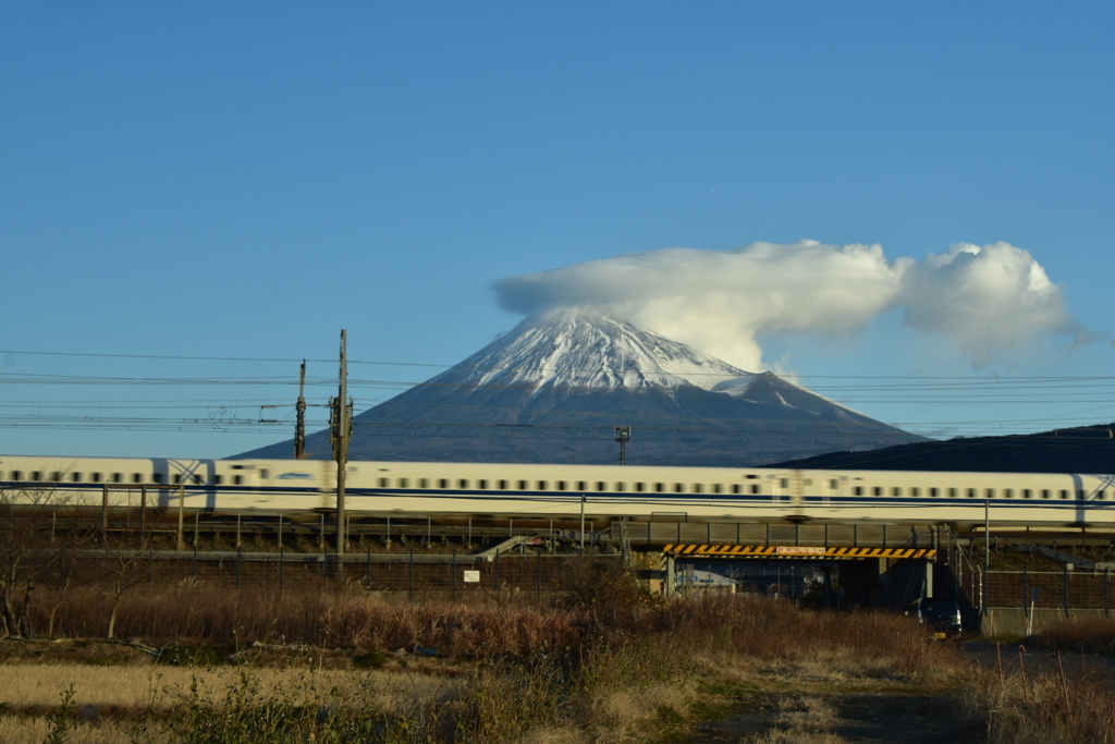 新幹線と富士山