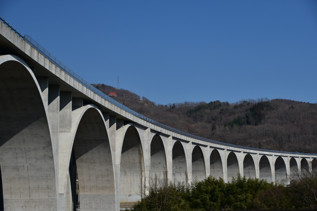 高速道路の橋