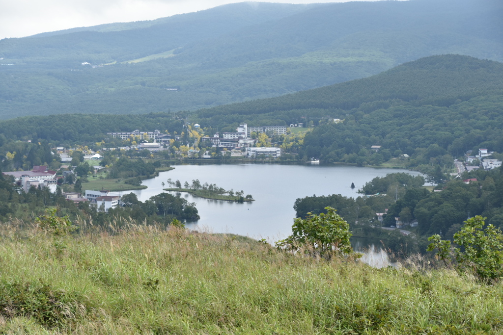山の上の湖2