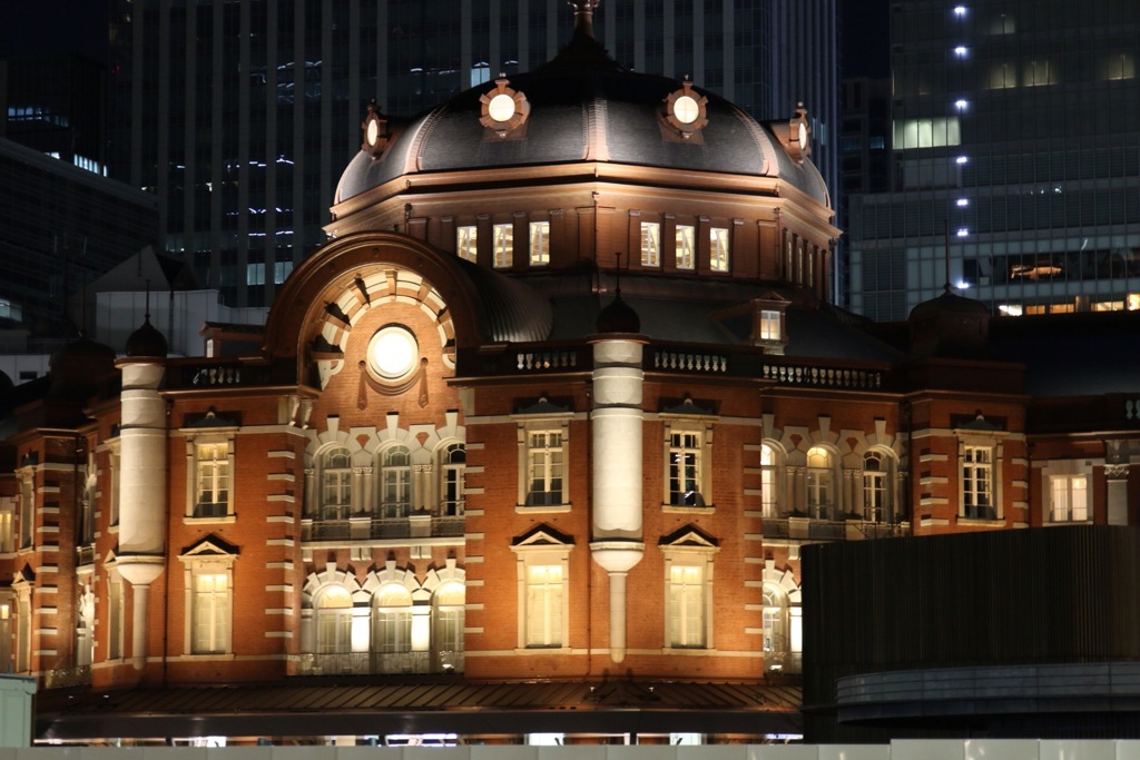 東京駅夜景