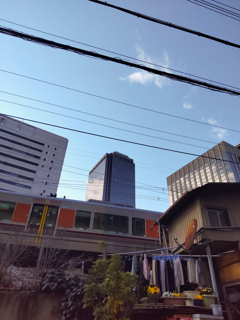 電車のある風景