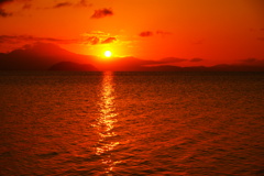 湖北の夜明け