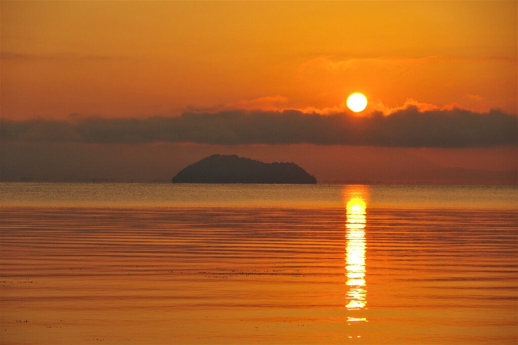 湖北の夜明