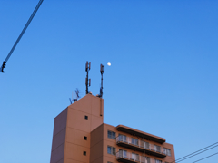 月