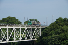 笹津鉄橋を渡る