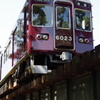 下から阪急電車