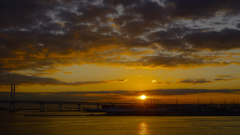 雲間からおはようさん