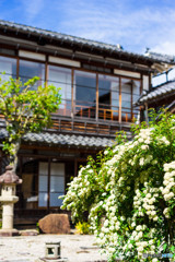 旧尾藤家なか