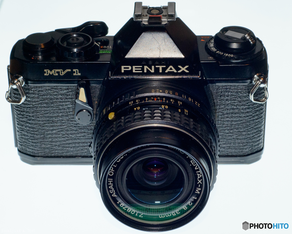 Pentax MV1