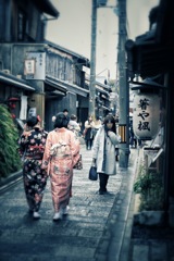 FB73B236-47D9-40F3-B4CC-0D1527EA30D5