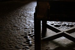 年月を刻んだ土間