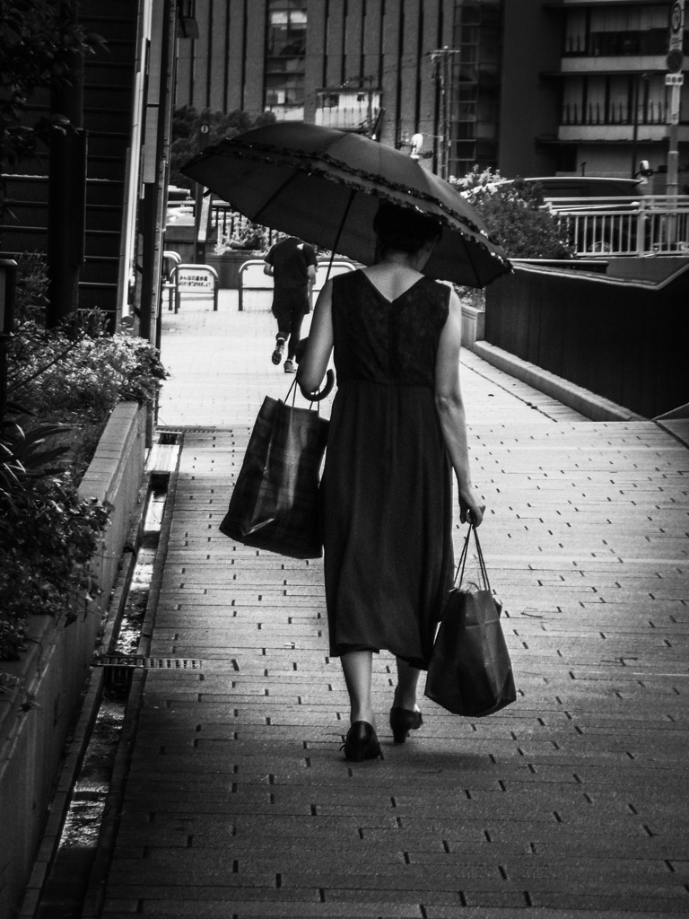 女性は強し