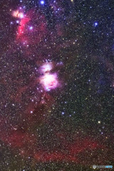 望遠レンズによるオリオン座の星雲たち