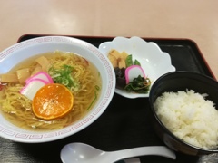 みかんラーメン定食