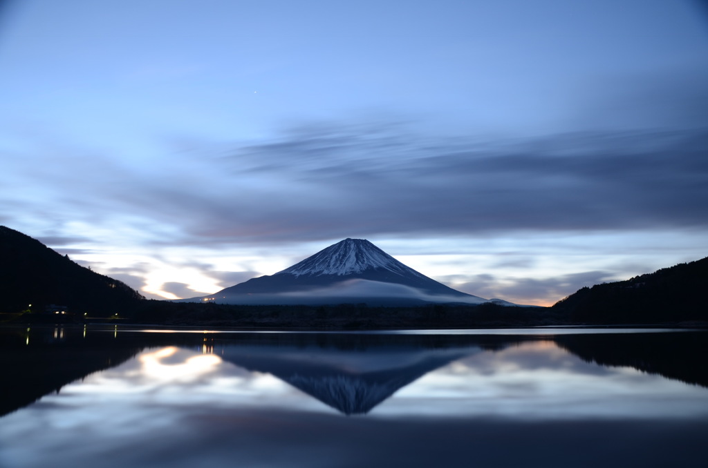 精進湖にて