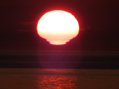 太陽変形しました