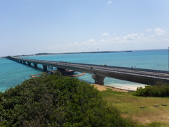 島から島へと繋がる橋