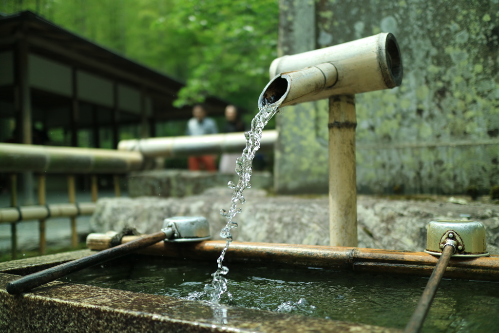 水の流れ