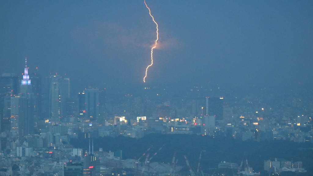 7月の雷