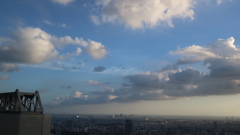 白い雲に青い空