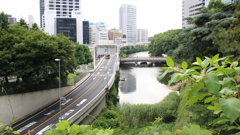 紀尾井テラスから見た　弁慶橋ボート場