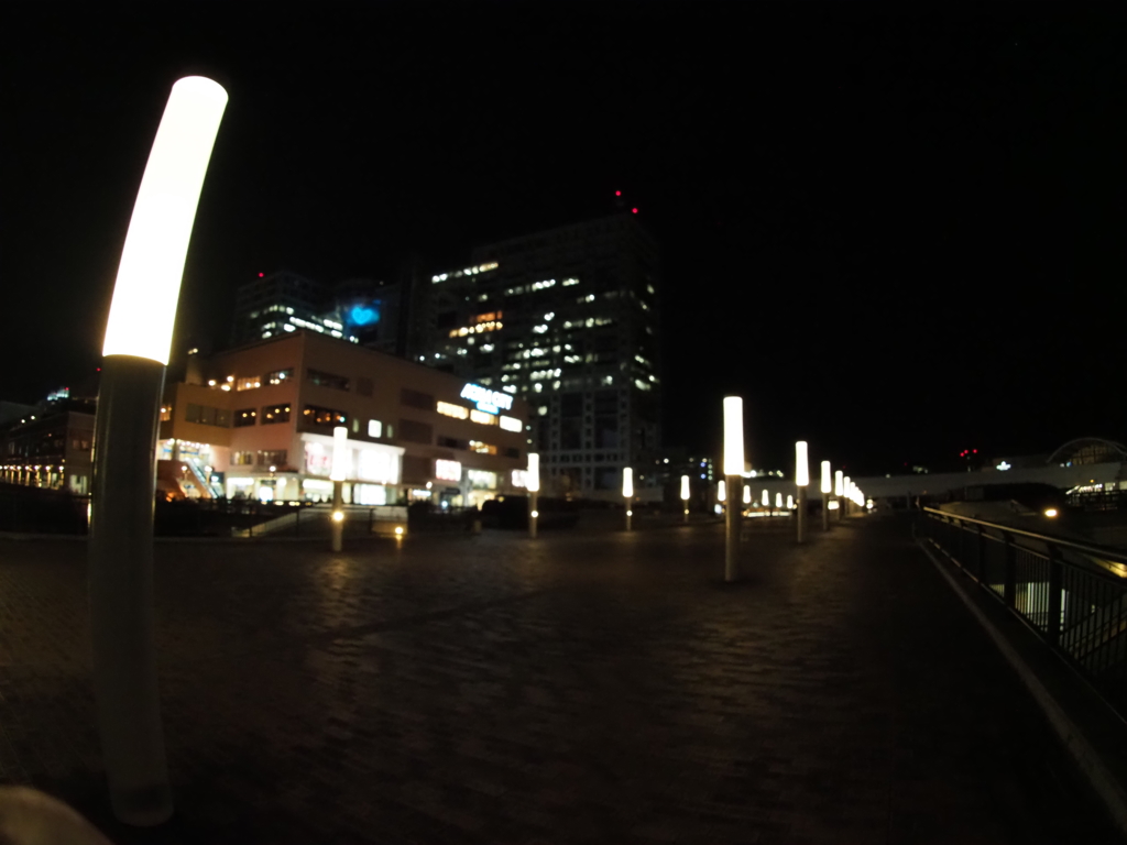 フィッシュアイボディーキャップレンズで撮影