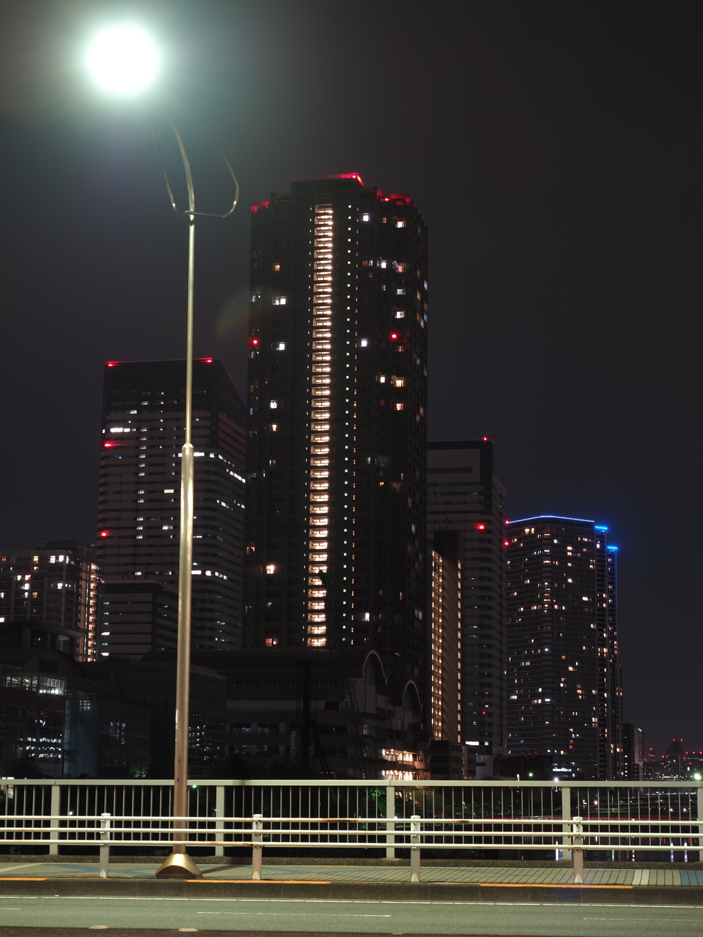 朝潮大橋からの高層ビル群