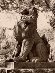 神社の狛犬