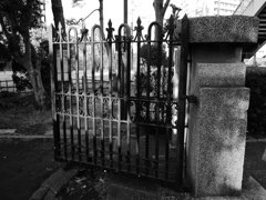 梅屋敷公園入口その４