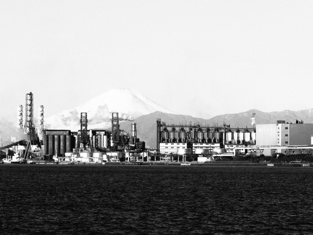 今朝の富士山（モノクロ）