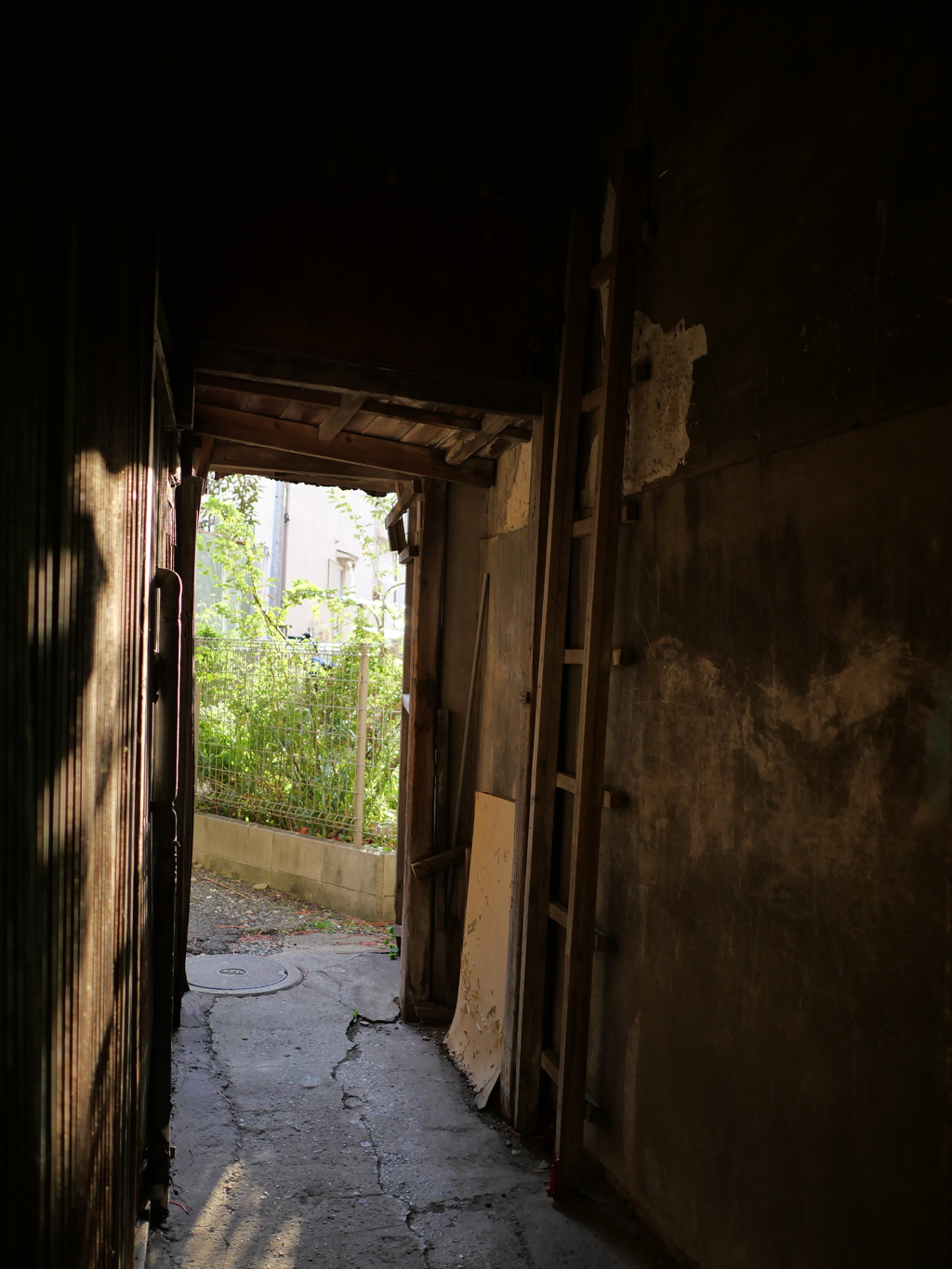 JR鶴見線国道駅その1