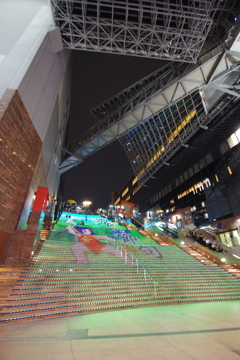京都駅のライトアップ　端午の節句