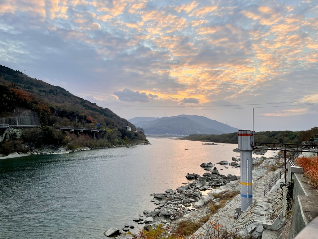 16DC8D58-F607-4A96-A9E3-4EF14CB7306D