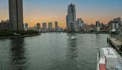 河