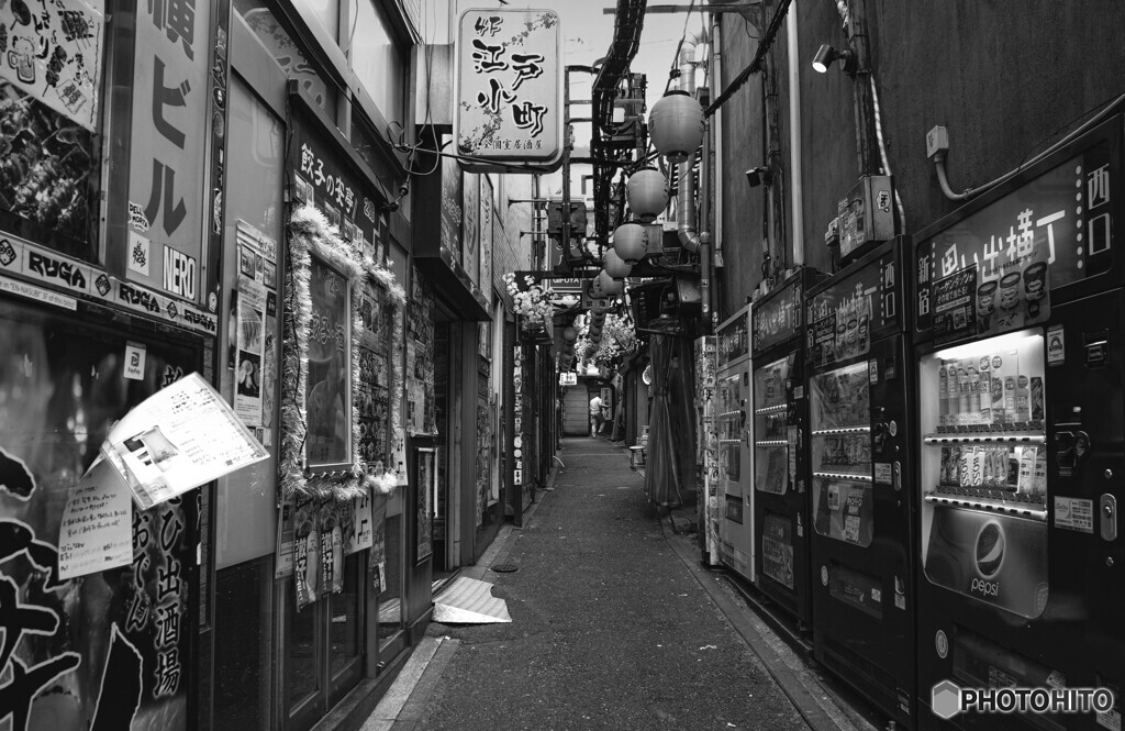 路地裏