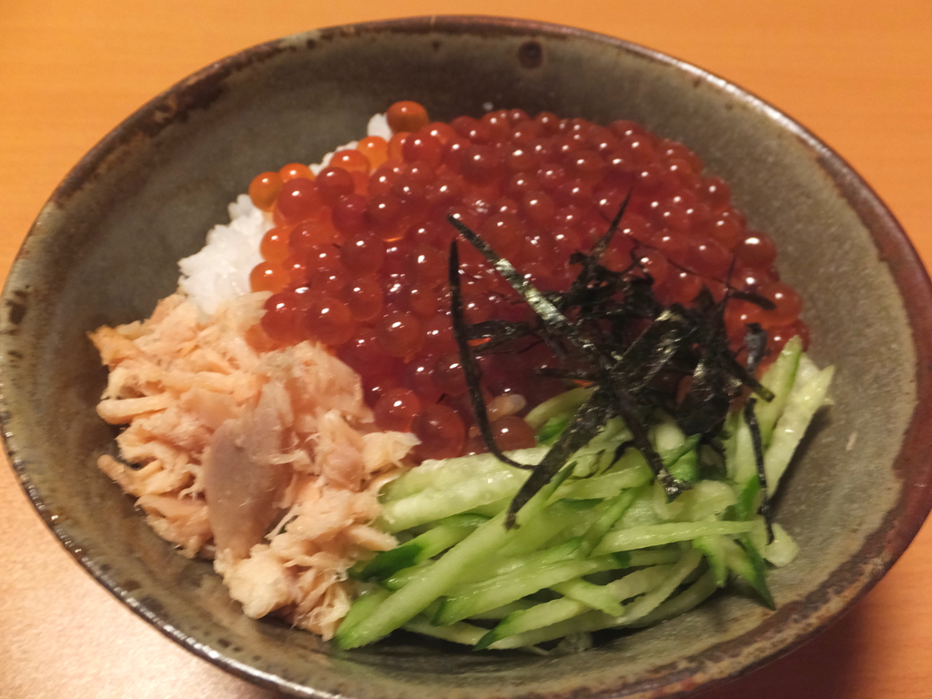 北海道の秋の親子丼