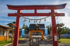 夏詣での旗が消える頃