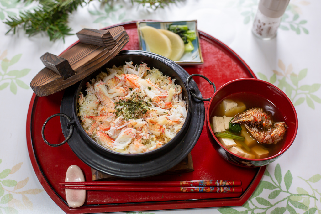 毛蟹の味噌釜飯