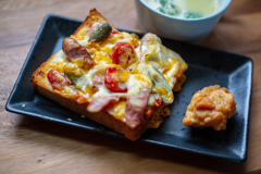 ピザトースト