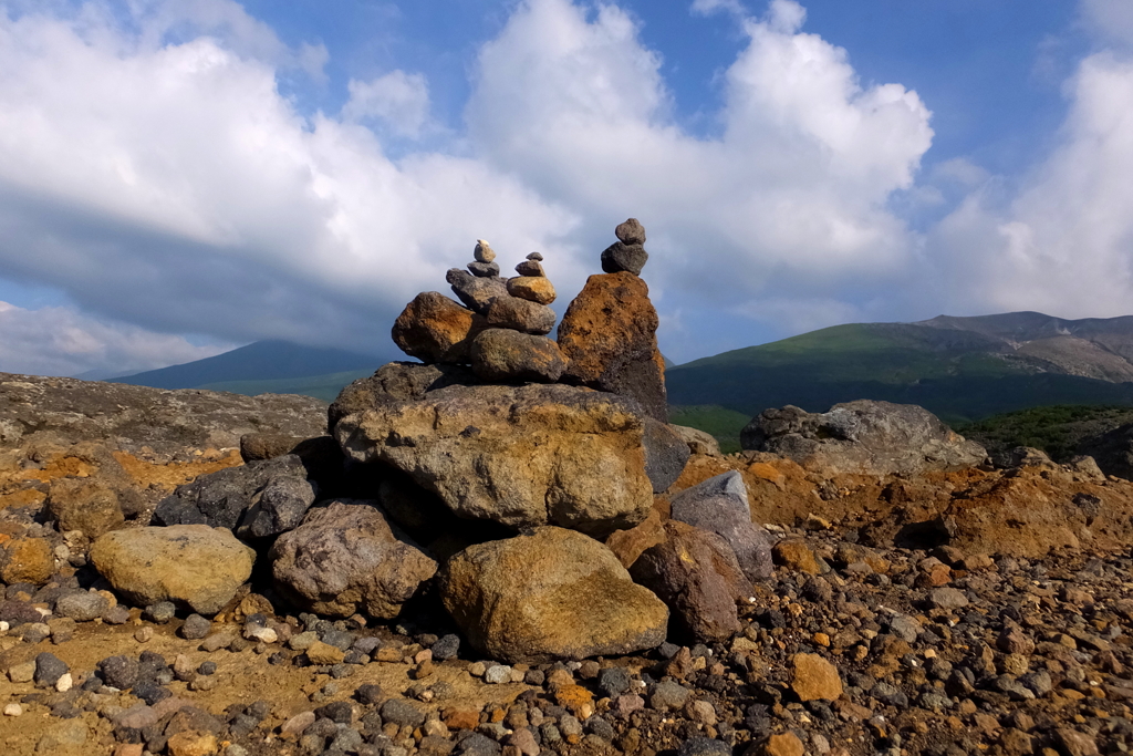 望岳台の積み石