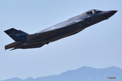 アメリカ空軍 ステルス戦闘機 F-35A ライトニングII @横田基地